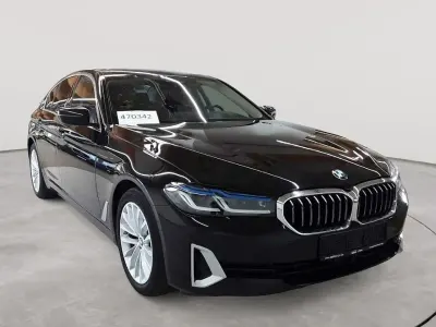 Gebraucht BMW 520 Luxury Line 190 PS (139 kW) 2022 Schwarz uni Limousine