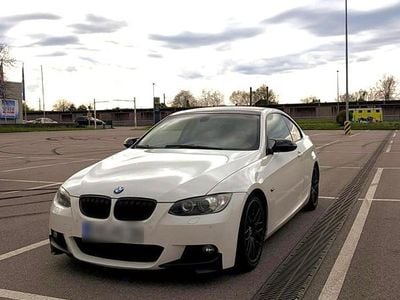 Second-hand BMW 325 218 CP (160 kW) 2009 Alb Coupe