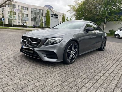 gebraucht Mercedes E220 d Coupe AMG-Line, PANO, Kamera