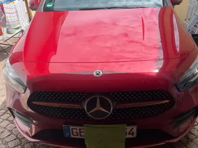 Gebraucht Mercedes B200 Style 163 PS (119 kW) 2024 Rot Kleinwagen