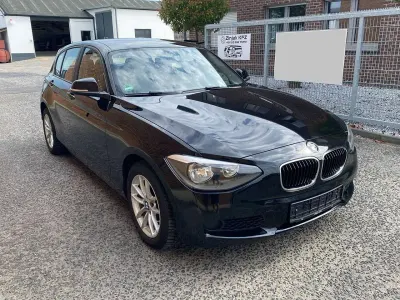 Gebraucht BMW 116 Advantage 136 PS (100 kW) 2015 Schwarz Kleinwagen