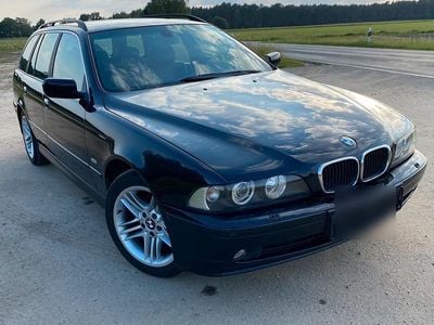 BMW 525
