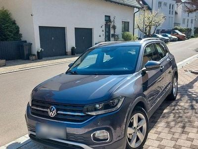 Second-hand VW T-Cross Style 110 CP (80 kW) 2022 Gri SUV
