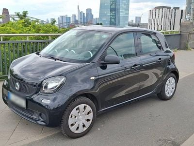 Schwarz Gebraucht 2015 Smart ForFour Kleinwagen | 5.950 € (Fairer Preis)