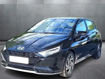 Gebraucht Hyundai i20 Trend 100 PS (73 kW) 2025 Schwarz Limousine