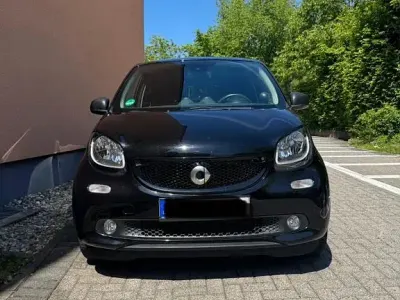 Gebraucht Smart ForFour Passion 71 PS (52 kW) 2017 Schwarz Kleinwagen