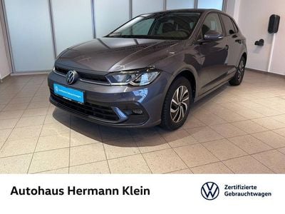 Grau Gebraucht 2022 VW Polo Kleinwagen | 14.440 € (Guter Preis)