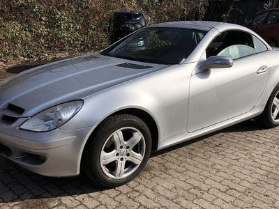 Gebraucht Mercedes SLK200 163 PS (119 kW) 2006 Silber Cabrio