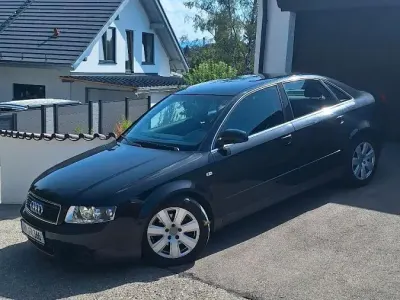 Gebraucht Audi A4 130 PS (95 kW) 2002 Schwarz Limousine
