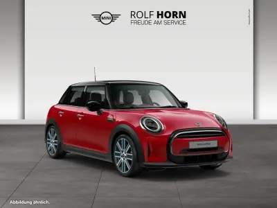 Gebraucht Mini Cooper 136 PS (100 kW) 2023 Chili red Kleinwagen