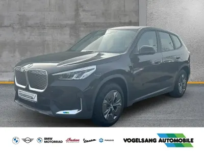 Gebraucht BMW iX1 Performance 230 kW (313 PS) 2023 Schwarz SUV