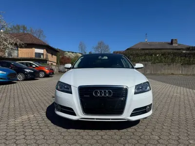 Gebraucht Audi A3 Sportback Ambition 140 PS (102 kW) 2012 Weiß Kleinwagen