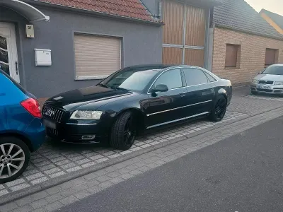 Gebraucht Audi A8L 329 PS (241 kW) 2008 Blau Limousine