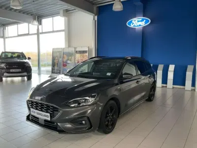 Gebraucht Ford Focus ST-Line 155 PS (114 kW) 2020 Lackierung "magneticgrau" grau Limousine