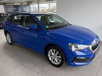 Gebraucht Skoda Scala Ambition 95 PS (69 kW) 2021 Blau Kleinwagen