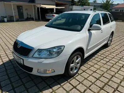 Gebraucht Skoda Octavia 152 PS (111 kW) 2012 Weiß Limousine