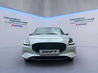 Neu Suzuki Swift Comfort+ 81 PS (59 kW) 2026 Weiß Kleinwagen