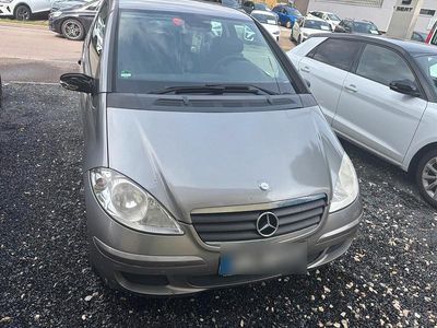 Gebraucht Mercedes A180 109 PS (80 kW) 2005 Silber Kleinwagen