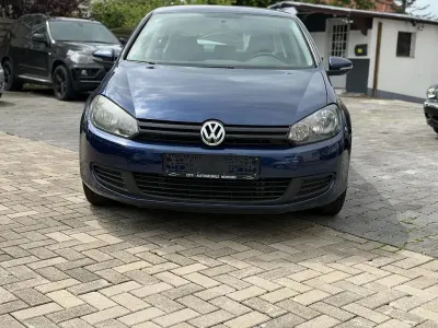 Gebraucht VW Golf VI Trendline 105 PS (77 kW) 2009 Blau Kleinwagen