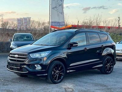 Gebraucht Ford Kuga ST-Line 150 PS (110 kW) 2018 Schwarz SUV