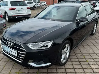 Gebraucht Audi A4 Advanced 150 PS (110 kW) 2019 Schwarz Kombi