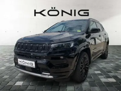 Gebraucht Jeep Compass 131 PS (96 kW) 2024 Solid black SUV