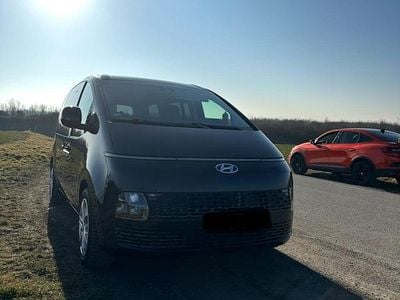 Gebraucht Hyundai Staria Prime 177 PS (130 kW) 2023 Blau Van / Kleinbus