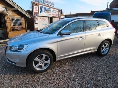 Silber Gebraucht 2014 Volvo XC60 Momentum SUV | 15.950 € (Fairer Preis)
