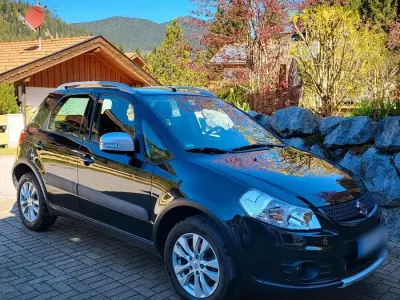Gebraucht Suzuki SX4 120 PS (88 kW) 2014 Schwarz Kleinwagen