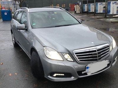 gebraucht Mercedes E220 