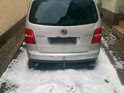 Gebraucht VW Touran 140 PS (102 kW) 2006 Braun Van / Kleinbus