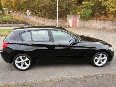 Schwarz Gebraucht 2012 BMW 116 Kleinwagen | 5.500 € (Fairer Preis)
