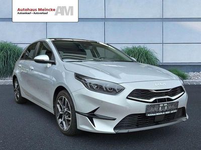 Silber Gebraucht 2022 Kia Ceed Spirit Kleinwagen | 21.500 € (Fairer Preis)