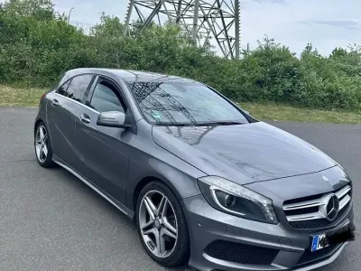 Gebraucht Mercedes A200 AMG line 156 PS (114 kW) 2013 Grau Kleinwagen