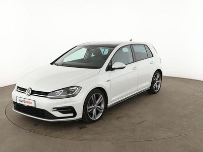 Gebraucht VW Golf VII Highline 150 PS (110 kW) 2019 Weiß Limousine