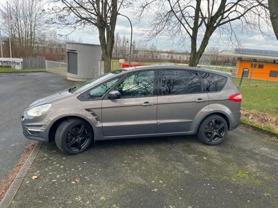 gebraucht Ford S-MAX 2,0TDCi Topausstattung