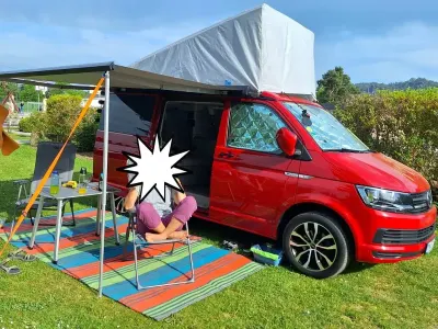 Gebraucht VW California California 150 PS (110 kW) 2019 Rot Van