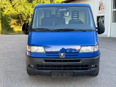 Gebraucht Peugeot Boxer 109 PS (80 kW) 2002 Blau Van