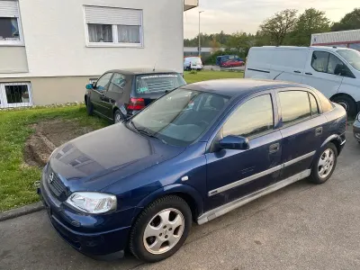 Gebraucht Opel Astra 74 PS (54 kW) 2000 Blau Limousine
