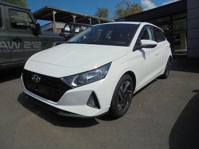 Usata Hyundai i20 101 CV (74 kW) 2021 Bianco Utilitaria