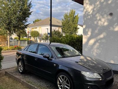 Grau Gebraucht 2009 Seat Exeo Limousine | 6.000 € (Etwas zu teuer)