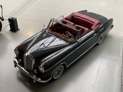 gebraucht Mercedes 220 SE Cabriolet