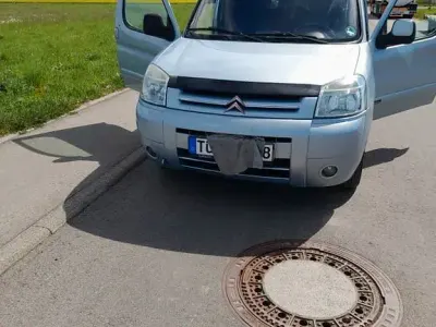 Gebraucht Citroën Berlingo Exclusive 109 PS (80 kW) 2005 Silber Van / Kleinbus