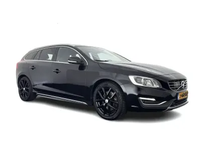 Gebraucht Volvo V60 Summum 230 PS (169 kW) 2018 Schwarz Kombi