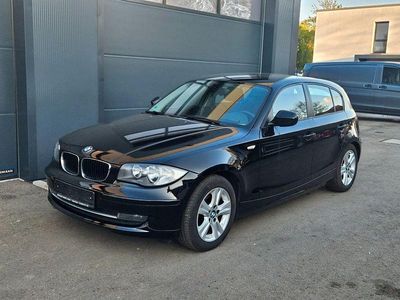 Gebraucht BMW 116 Advantage 116 PS (85 kW) 2011 Schwarz Kleinwagen