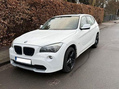 Gebraucht BMW X1 143 PS (105 kW) 2011 Weiß SUV