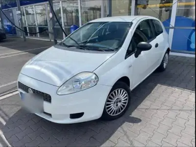 Gebraucht Fiat Punto 65 PS (47 kW) 2009 Weiß Kleinwagen