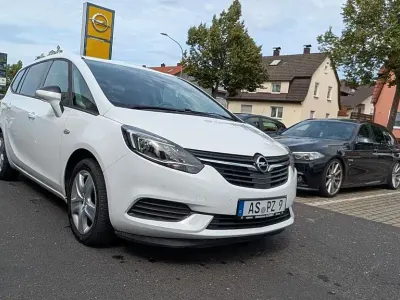 Gebraucht Opel Zafira Tourer Business Edition 136 PS (100 kW) 2019 Weiß Van / Kleinbus
