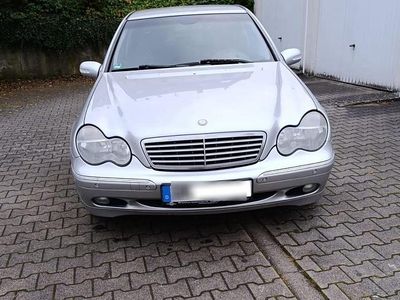 Mercedes C220