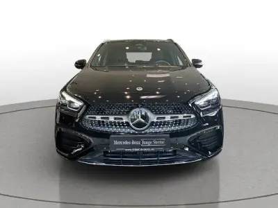 Gebraucht Mercedes GLA200 AMG line 163 PS (119 kW) 2025 SUV